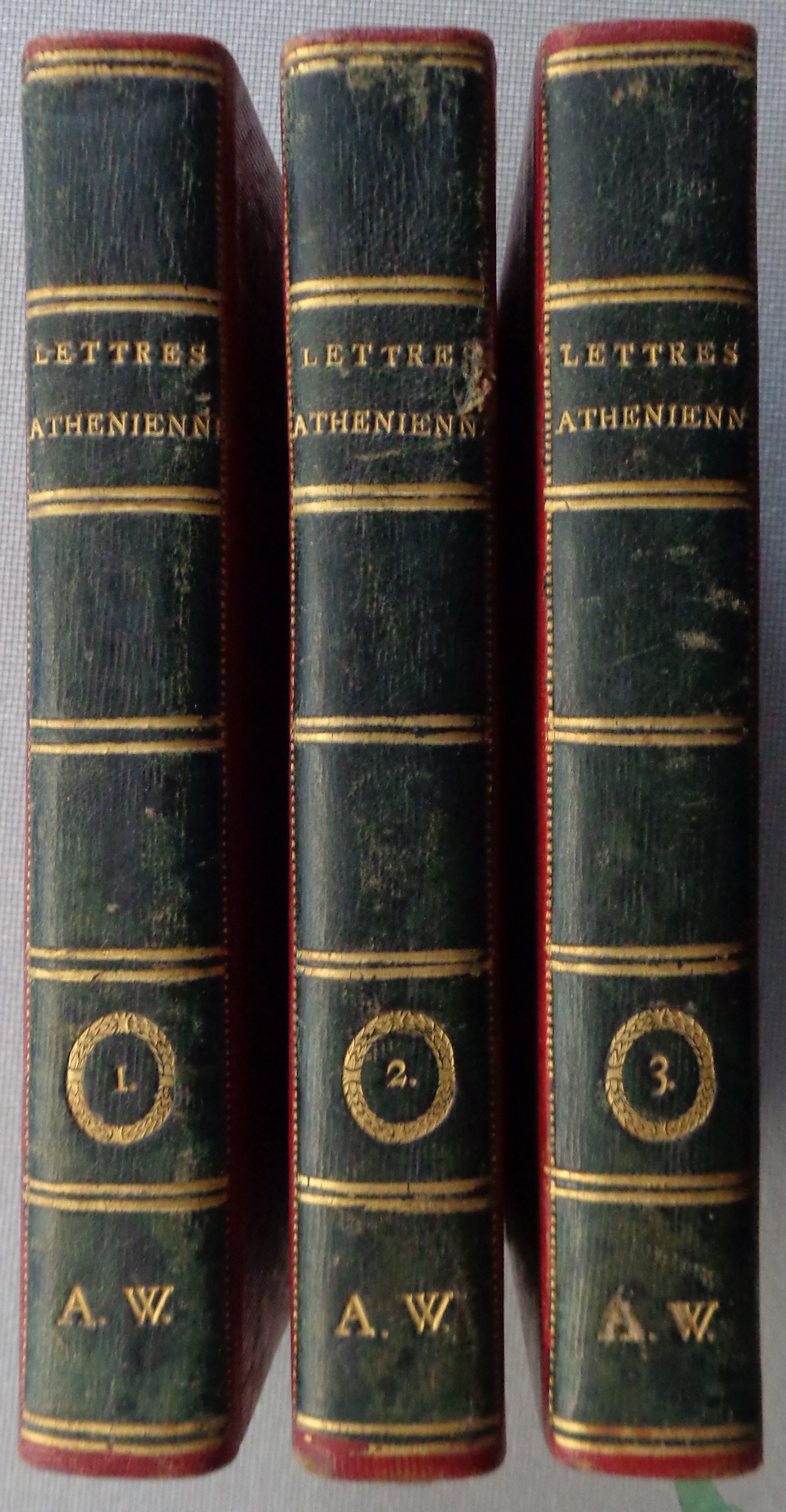  Philip Yorke Earl of Hardwicke LETTRES ATHENIENNES ou Correspondance dun agent du roi de Perse, à Athènes, pendant la guerre du Péloponèse; tr. par A.L. Villeterque, Paris, 1803.  First French edition COMPLETE - 400 €
